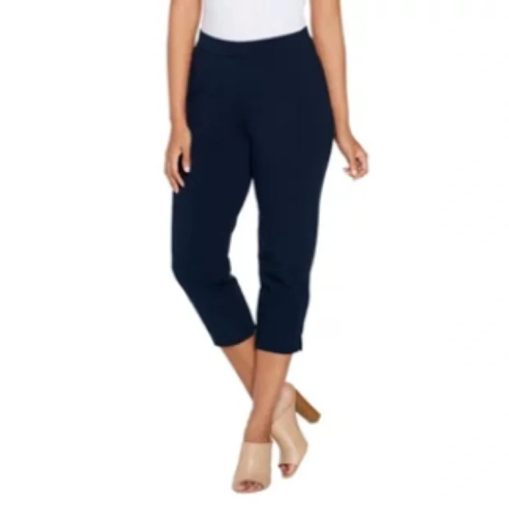 QVC Susan Graver Weekend
Premium Stretch Pull-On white
Capri Leggings size L - Picture 6 of 6